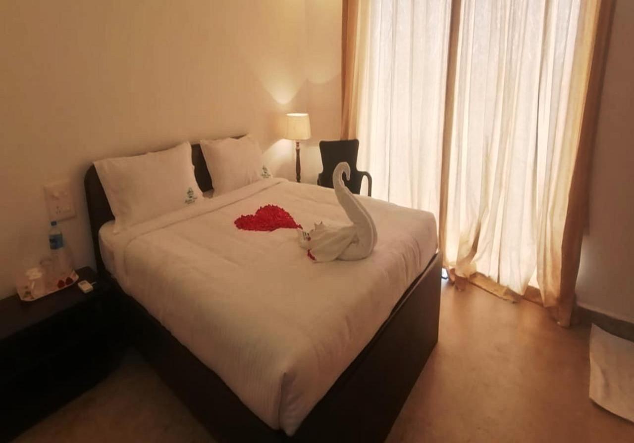 Martins Crest Hotel Patnem Beach Eksteriør billede