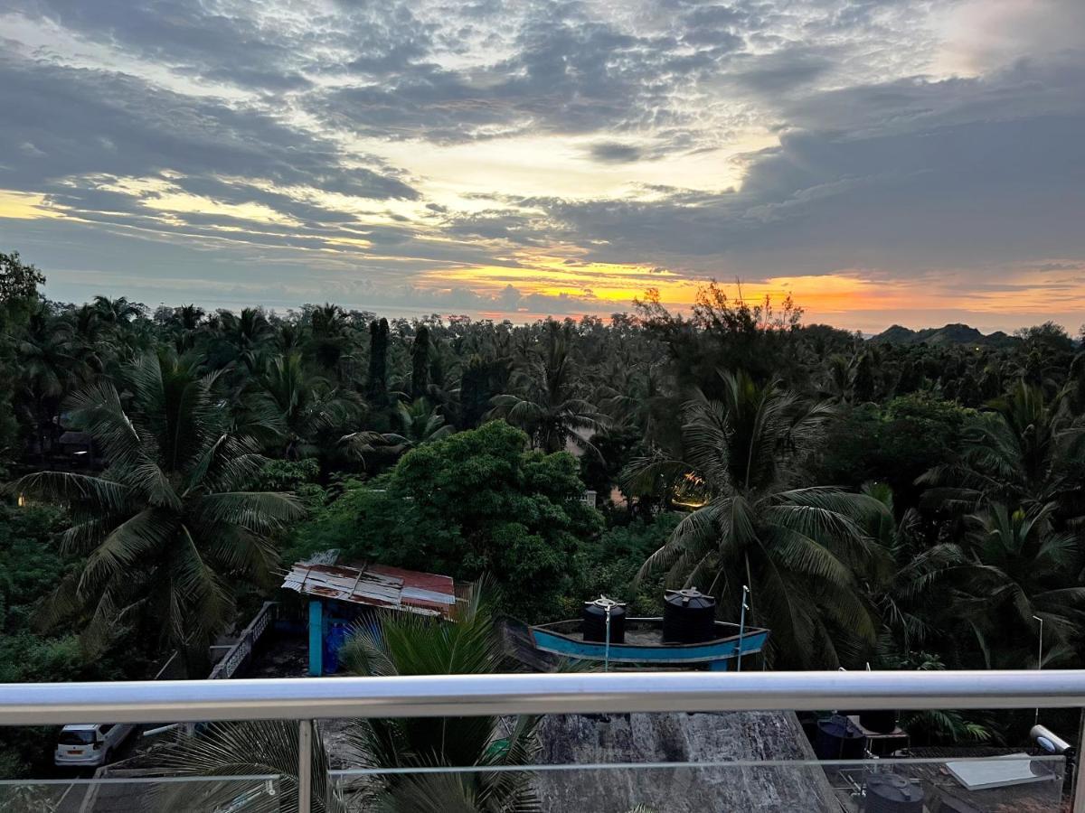 Martins Crest Hotel Patnem Beach Eksteriør billede
